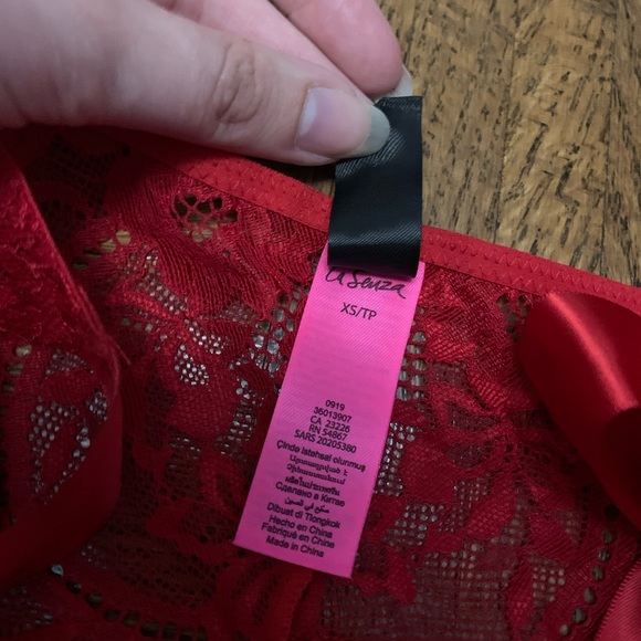 La Senza Red Ribbon Tied Panty XS - Picture 5 of 6
